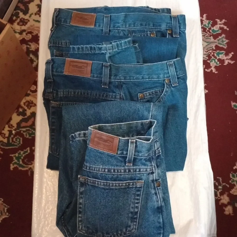 LL Bean size 4, lot of 3 pairs, women's jeans 4 (Jean 041, 042, 043)